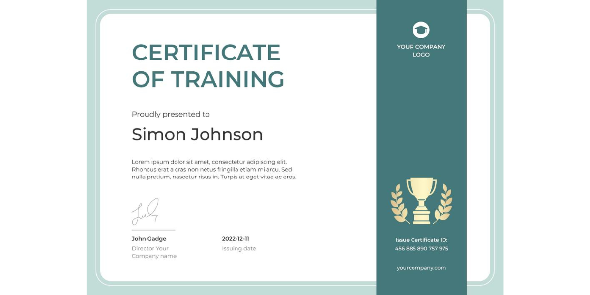 Traditional certificate of training template with green colors and golden elements.