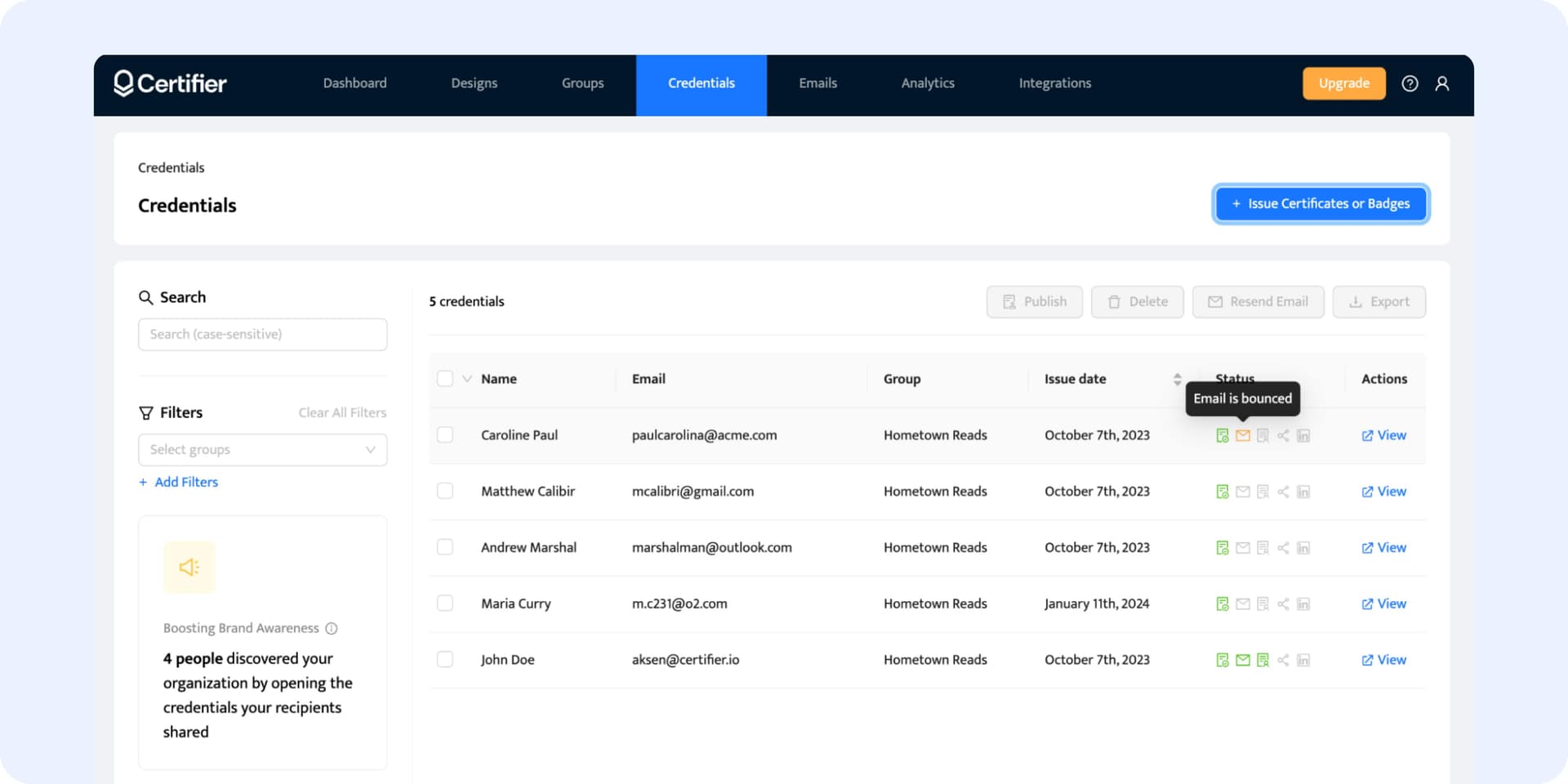 Tracking the badges engagement in the Certifier dashboard.